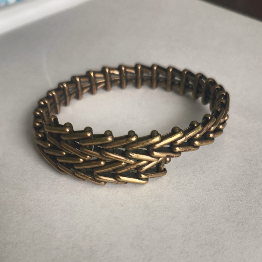 Vintage Alex and Ani G ypsy,Gold-Tone Woven Bracelet